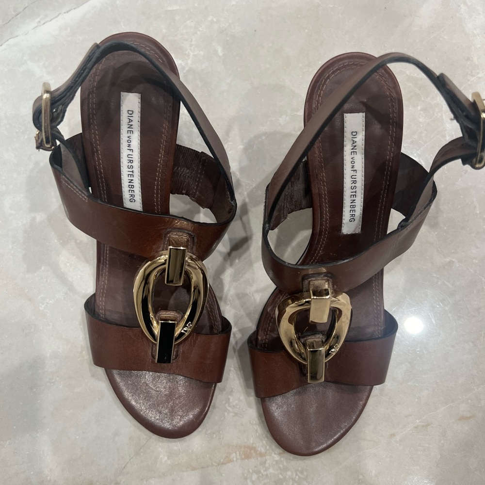 Diane von Furstenberg sandals size 6 - Picture 7 of 9
